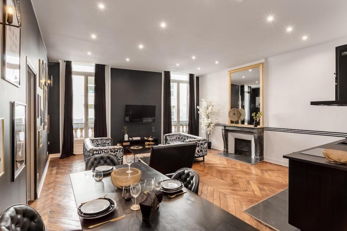 Apartment V2d Vivid Elegance Near Palais Royal 4p *